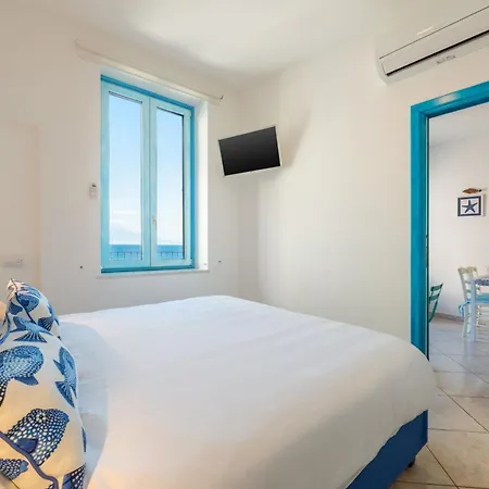 Semesterbostad Suitevesuvio *