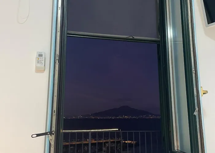 Suitevesuvio Semesterbostad