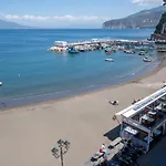 Suitevesuvio * Σορέντο