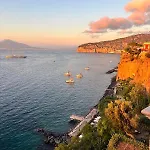 Suitevesuvio Holiday home *