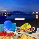 Suitevesuvio * Σορέντο