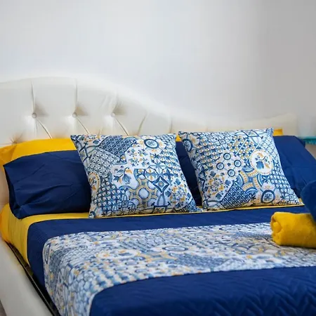 Suitevesuvio Semesterbostad *