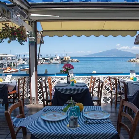 Suitevesuvio * Σορέντο