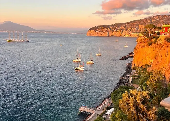 Suitevesuvio Feriehus *