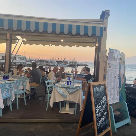 Suitevesuvio بيت للعطل *