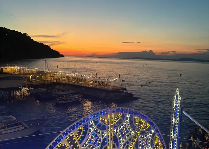 Suitevesuvio 度假居